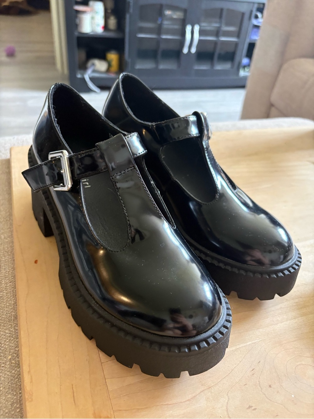 Black Patent Mary Jane Chunky Heel Shoes